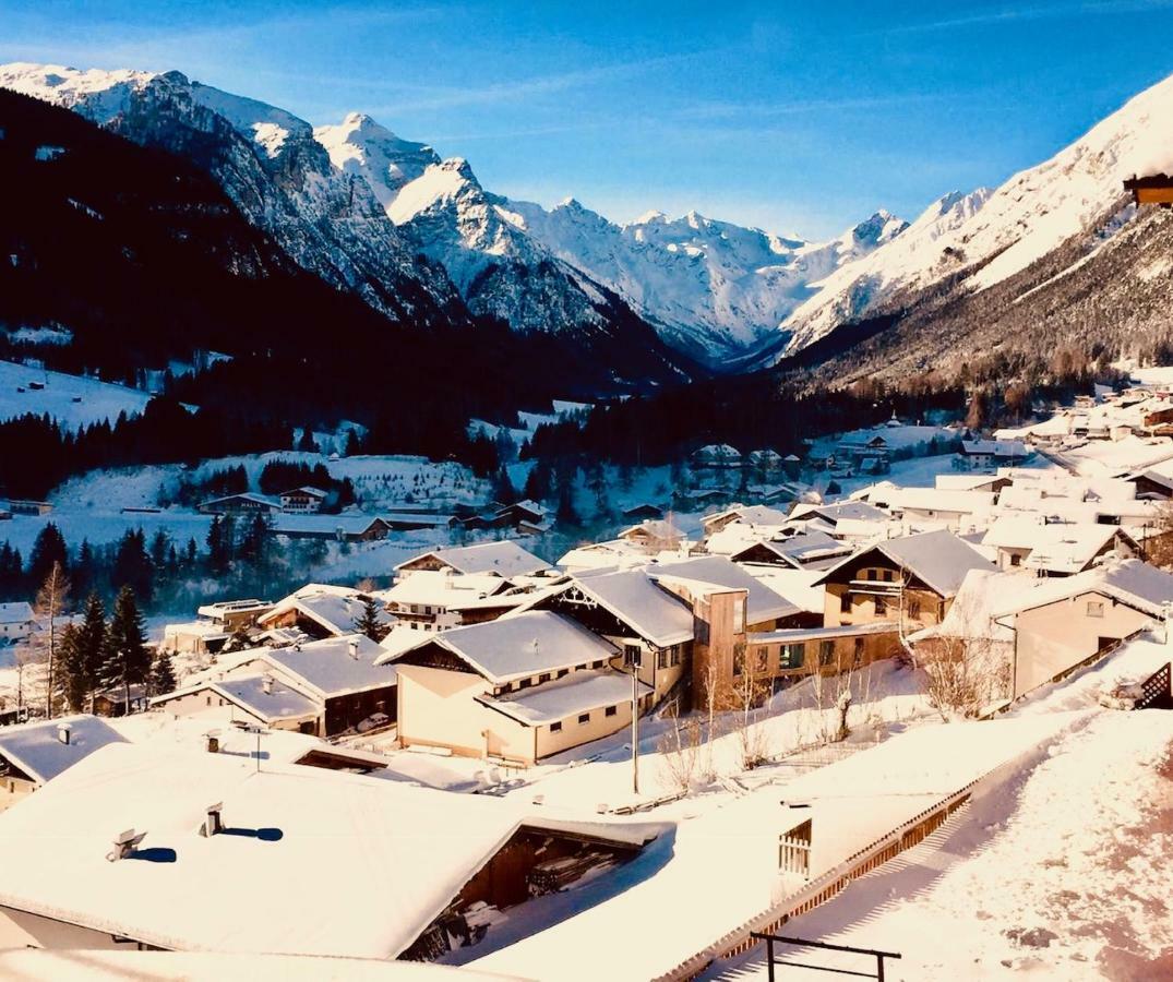 Haus Alpenrose Apartman Trins Kültér fotó